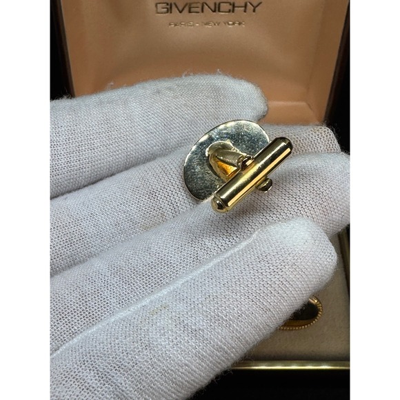 Vintage Givenchy Cufflinks Tie Tack Lapel Pin Set Oval Gold Tone Bijoux - Picture 8 of 9